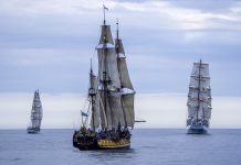 Nave russa al largo della Sicilia, Guardia Costiera “Approdo non chiesto e vietato”