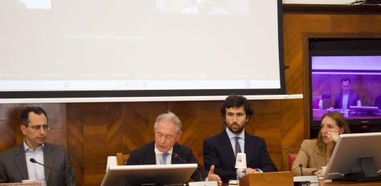 Urso incontra la filiera siderurgica, “Riforme UE su CBAM ed ETS non sono più rinviabili”