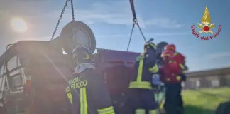 Minivan finisce dentro un canale nel Veneziano, tre morti