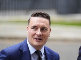 Regno Unito, si dimette il ministro della sanità Wes Streeting