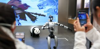 Cina: inaugurato a Pechino il primo punto vendita di Unitree Robotics (1)