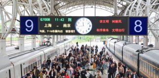 Cina: le ferrovie prevedono 158 milioni di passeggeri per la Festa del Lavoro (1)