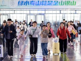 Cina: le ferrovie prevedono 158 milioni di passeggeri per la Festa del Lavoro (3)