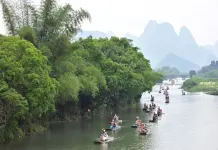 Cina: i turisti scelgono natura e svago per le vacanze della Festa del Lavoro (3)