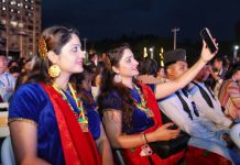 Cina: in corso nello Yunnan il festival internazionale dei gemelli (2)