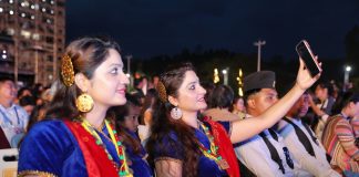 Cina: in corso nello Yunnan il festival internazionale dei gemelli (2)