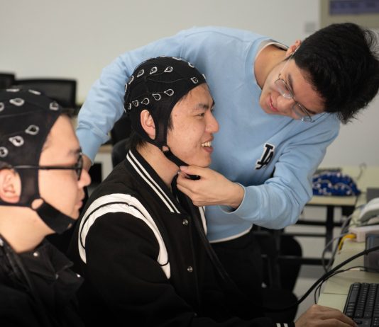 Cina: all’Università dell’Anhui si sviluppano tecnologie BCI (3)