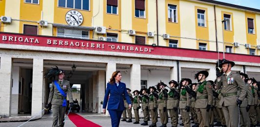 Rauti “L’esercito è l’espressione viva della cultura della difesa”