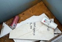 A Palermo vandalizzata la targa in memoria di Giuni Russo, Samonà: “Sconcerto e amarezza, sia ripristinata”