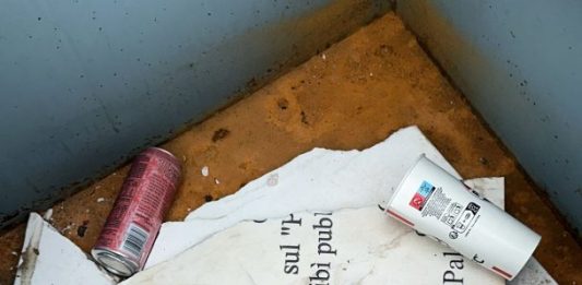 A Palermo vandalizzata la targa in memoria di Giuni Russo, Samonà: “Sconcerto e amarezza, sia ripristinata”