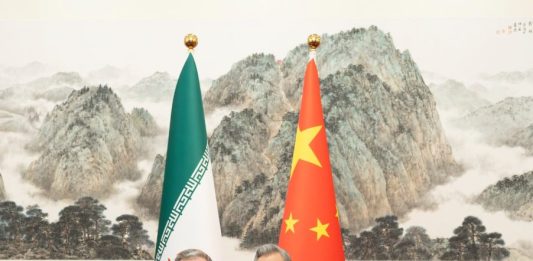 Cina: ministro Esteri Wang Yi tiene colloqui con omologo iraniano Araghchi (2)