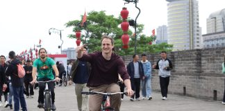Cina: Festa del Lavoro, aumentano i pagamenti dei visitatori stranieri durante le vacanze