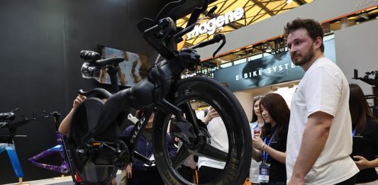 Cina: in corso a Shanghai la Fiera internazionale della bicicletta (3)