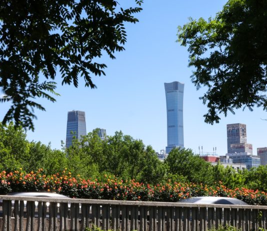 Cina: ministro Esteri, pronti a collaborare per stabilizzare e migliorare rapporti con USA