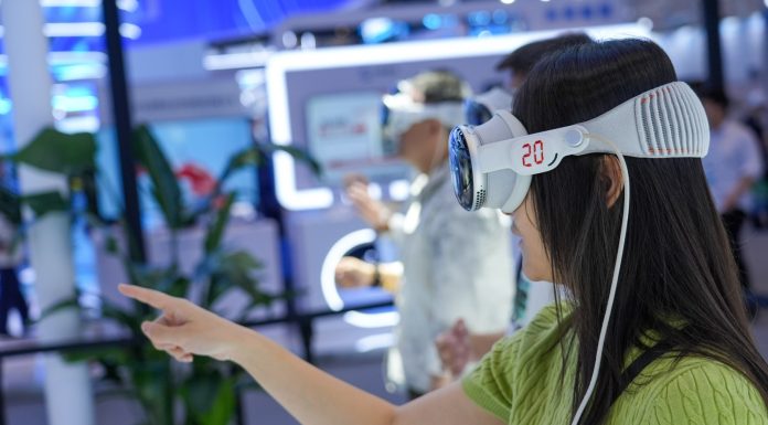 Cina: inaugurata a Pechino la China Beijing International High-tech Expo (2)