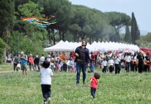 Roma: al Parco degli Acquedotti il festival internazionale degli aquiloni (1)