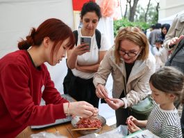 Roma, bambini e adulti alla scoperta della cultura cinese (3)
