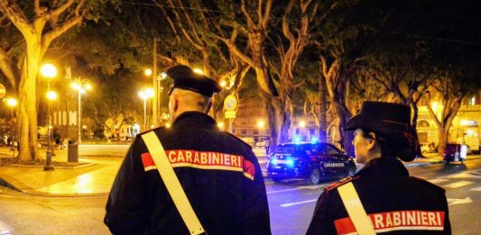Controlli straordinari nel centro storico di Cagliari, denunce e allontanamenti