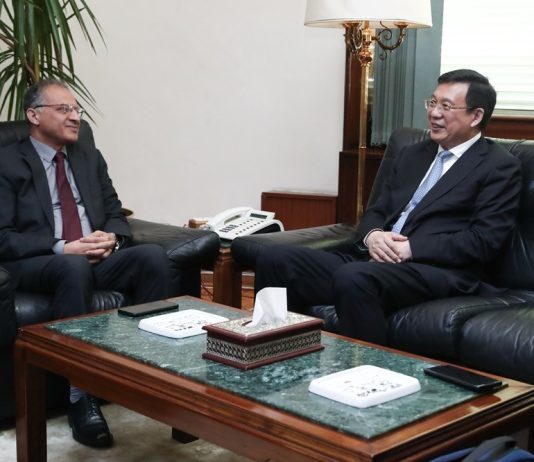 Cina-Egitto: presidente Xinhua incontra presidente della Fondazione Al-Ahram
