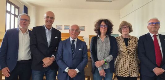 Bullismo e violenza, Balleari insieme al Garante Campanile incontrano gli studenti del Liceo Andrea D’Oria di Genova