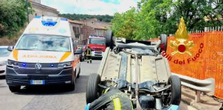 Un’auto si ribalta nell’Oristanese, due anziani feriti