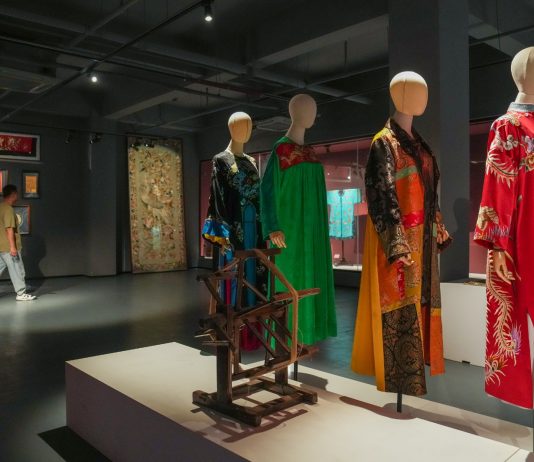 Cina: Parco industriale creativo della moda di Chenfeng a Kunshan (3)