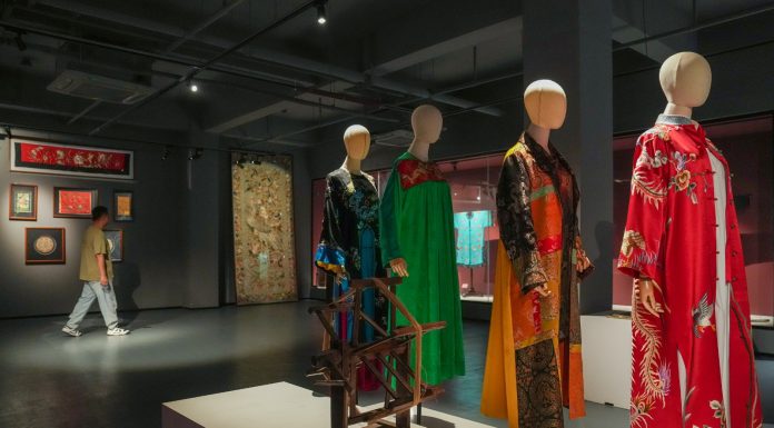 Cina: Parco industriale creativo della moda di Chenfeng a Kunshan (3)