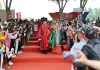 Cina: Tianjin, 14 coppie celebrano matrimonio collettivo in abiti tradizionali (2)