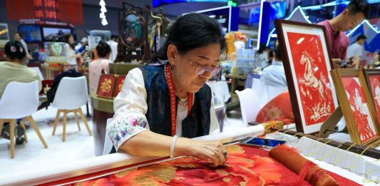 Cina: Shenzhen, al via 22esima Fiera delle industrie culturali (1)