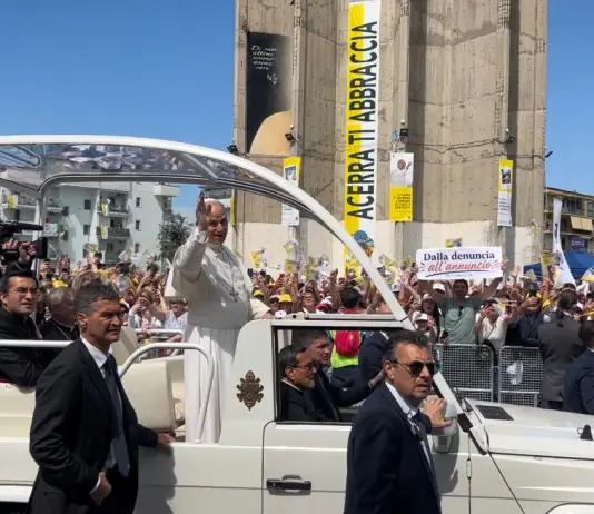 Papa Leone XIV in visita ad Acerra: “Qui un concentrato mortale di oscuri interessi” / Video