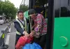 Cina: bus speciali aiutano agricoltori a portare verdure fresche in città (3)