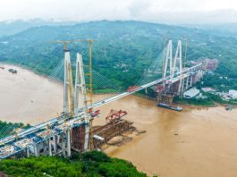 Cina: ponte Shituo sullo Yangtze completa chiusura ferroviaria (1)