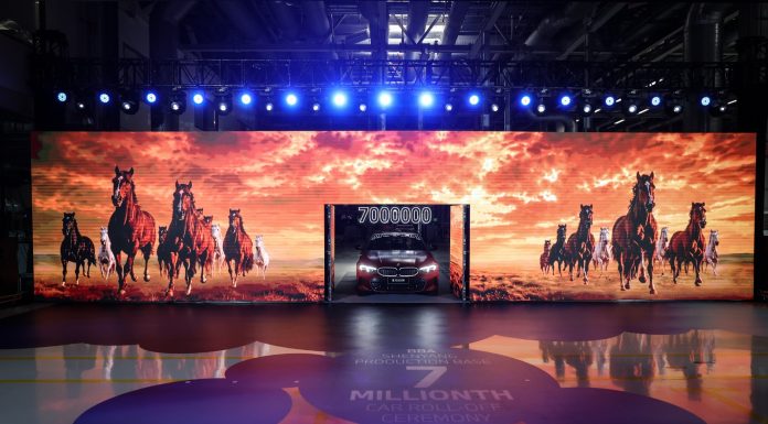 Cina: BMW Brilliance celebra 7 milioni di veicoli prodotti a Shenyang (1)