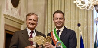 Si è insediato il nuovo sindaco di Venezia Simone Venturini