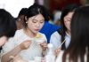 Cina: università di Harbin saluta laureati con banchetto di ravioli (2)