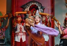 Cina: Hainan, tour notturni immersivi tra tradizioni Li e Miao (1)