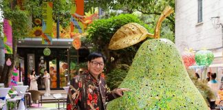Cina: a Shanghai il pop-up art show di Zhu Bingren sulla frutta (1)