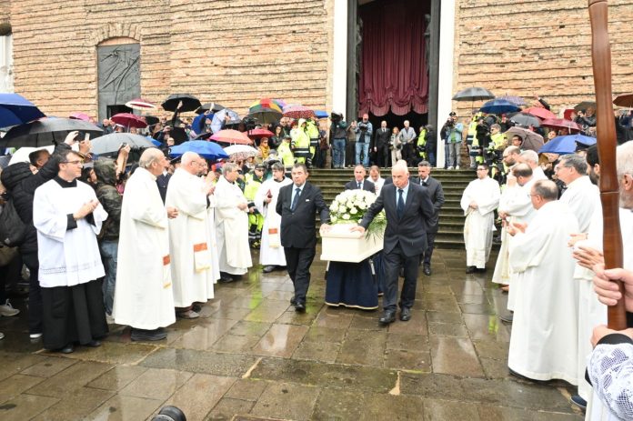 Padova, funerali di Alex Zanardi