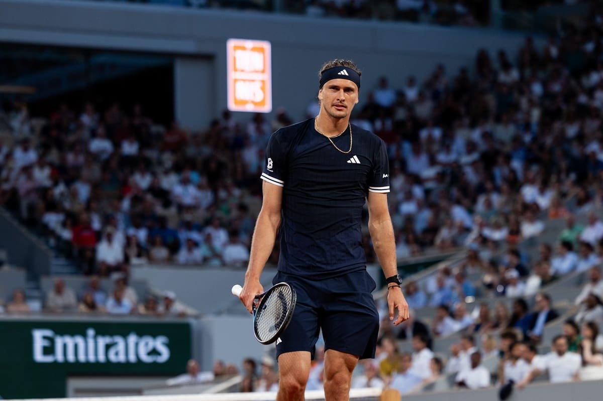 Roland Garros, Zverev, Jodar e Mensik ai quarti. Avanti Bolelli e Vavassori nel doppio