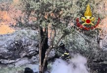 Incendio sul Monte Faeta, arrestata la propagazione del fronte di fiamma. Indagati due operai agricoli / Video