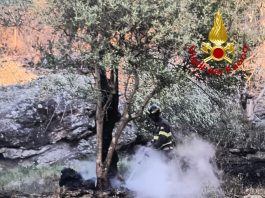 Incendio sul Monte Faeta, arrestata la propagazione del fronte di fiamma. Indagati due operai agricoli / Video