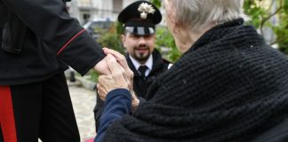 Organizzazione criminale truffava anziani in tutta Italia, 10 arresti