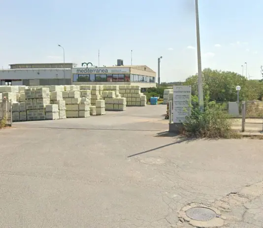 La Regione chiede la convocazione di un tavolo di confronto presso il Mimit per esaminare la crisi della ceramica mediterranea