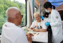 Cina: Delta Star Express parte da Shanghai verso lo Xinjiang (2)