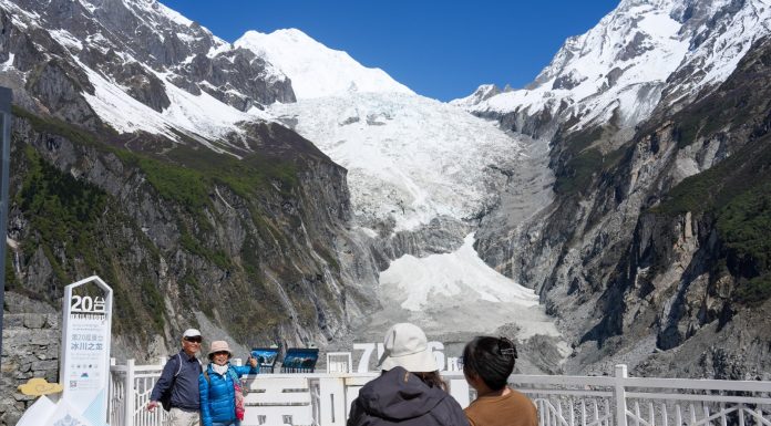 Cina: ghiacciai e foreste nell’area panoramica di Hailuogou (4)