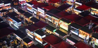 Cina: mercato notturno di Zijing anima economia di Nanchang (3)