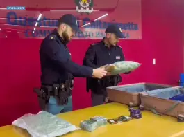 Tre chili e mezzo di droga nascosti in garage, arrestato un pregiudicato 25enne a Gela