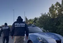 Blitz a Ostia, arrestati due cileni ricercati per rapina e furti