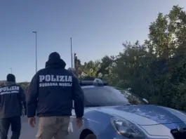 Blitz a Ostia, arrestati due cileni ricercati per rapina e furti