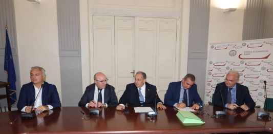 Terra dei Fuochi, firmato a Napoli un protocollo per controlli ambientali più mirati